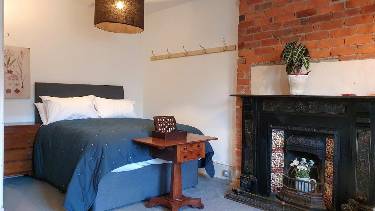 Stylish Town Centre Apartments Nailsworth Esterno foto