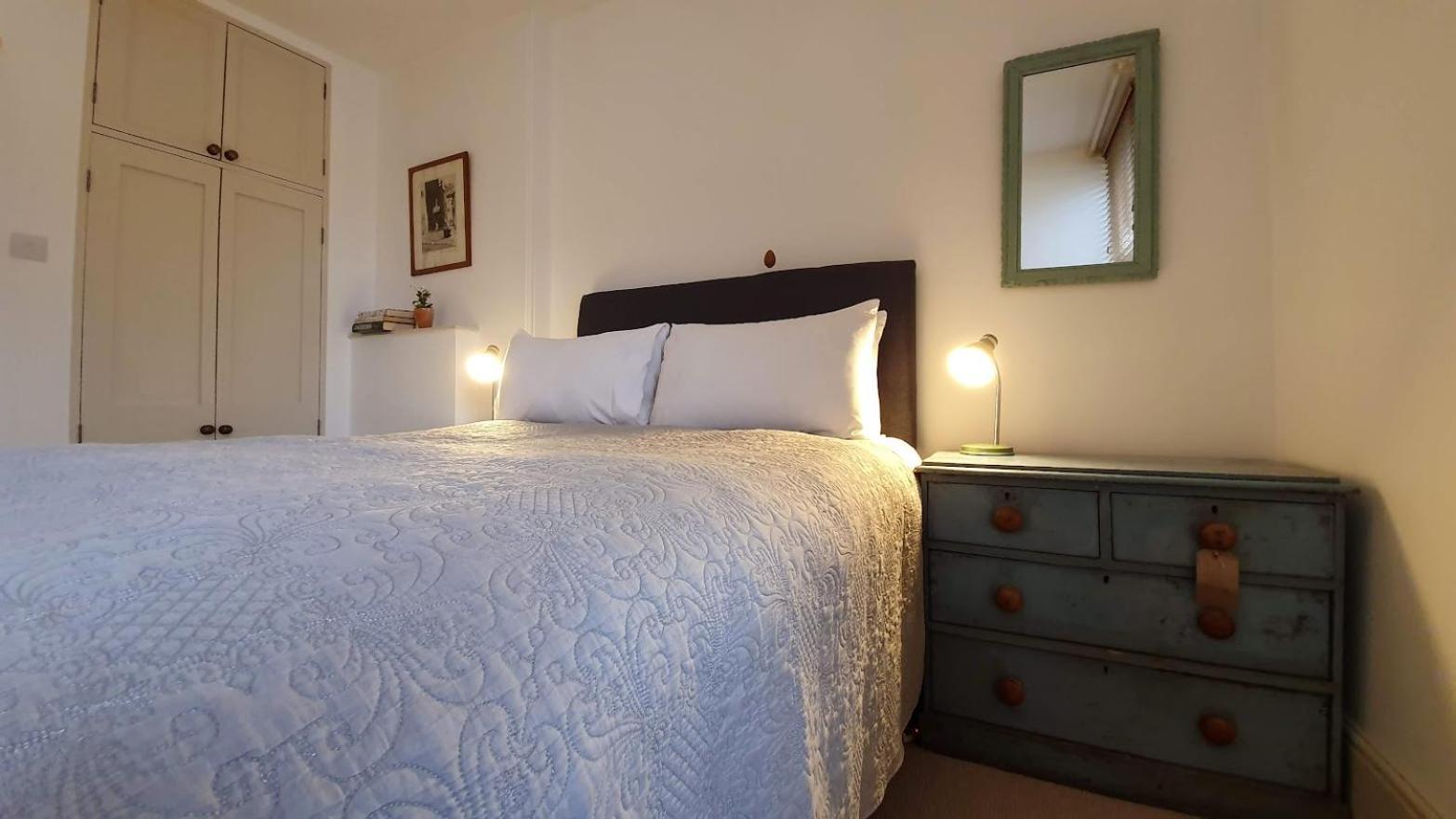 Stylish Town Centre Apartments Nailsworth Esterno foto
